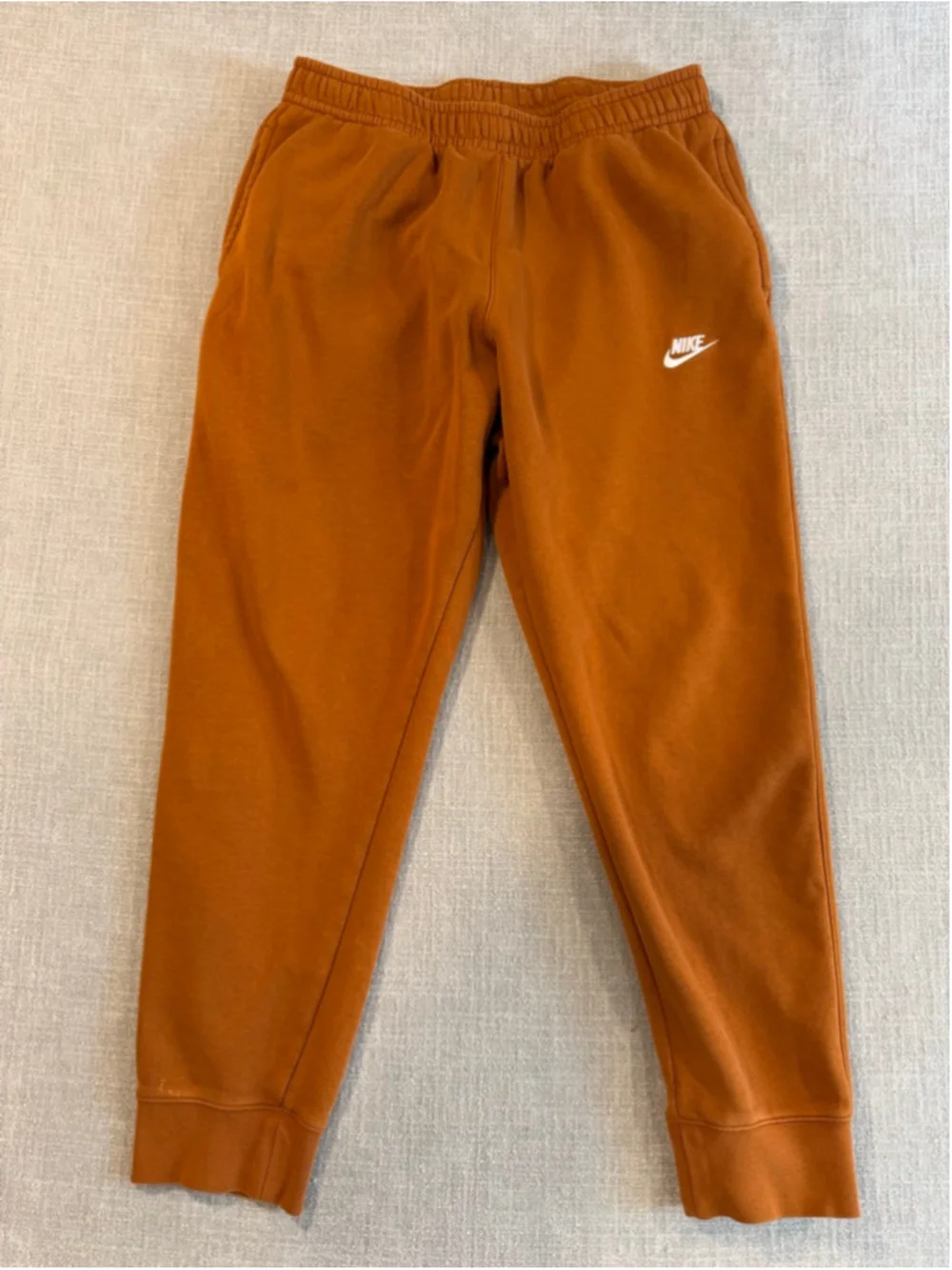 Nike CLUB FLEECE JOGGER PANTS tawny orange mens size large